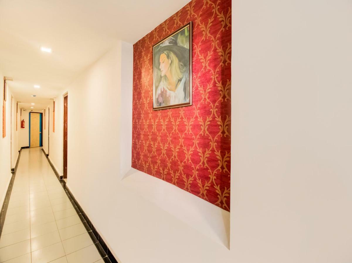 Oyo Flagship 19825 Hotel Panchratna 판벨 외부 사진